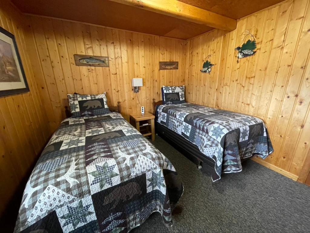 Sportsman Lodge Melrose Mt Butte Bagian luar foto